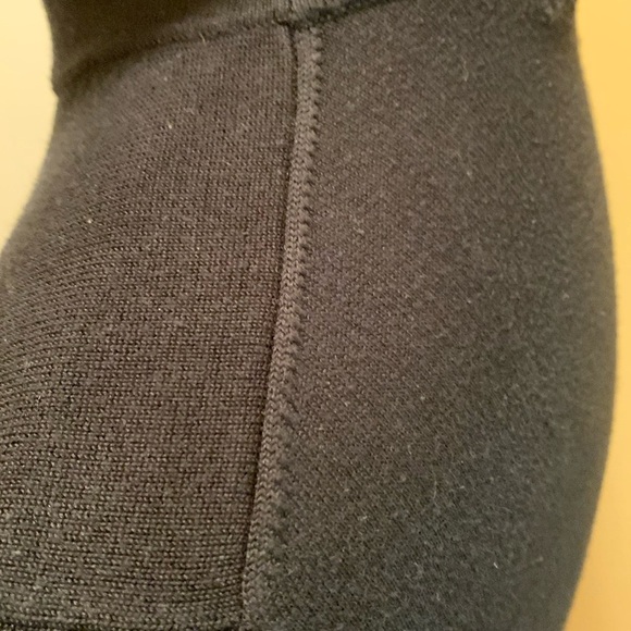 Brooks Brothers Classic Black Silk blend Turtleneck Sweater - Picture 4 of 11